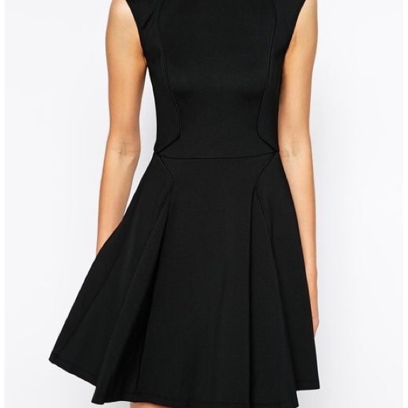 open lace back dress Black | Sleeveless Pleated Maxi Dress main image 0